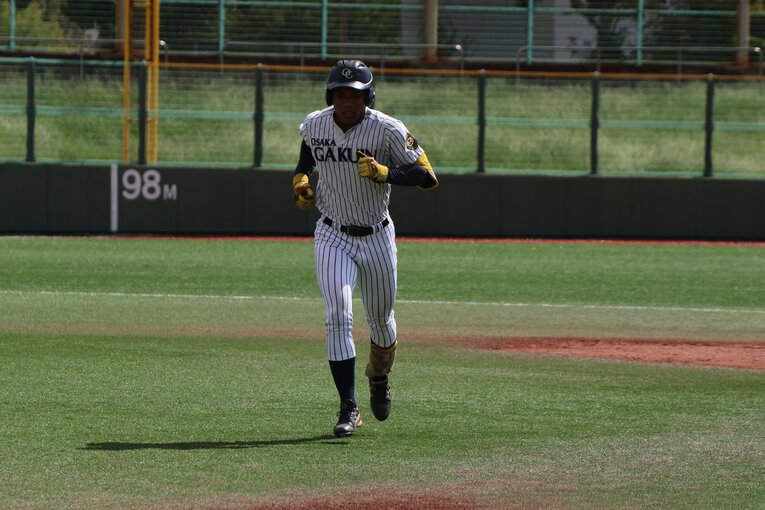 190cm、101ｋｇの超絶フィジカルを誇るエドポロ・ケイン　©︎Fumi Sawai