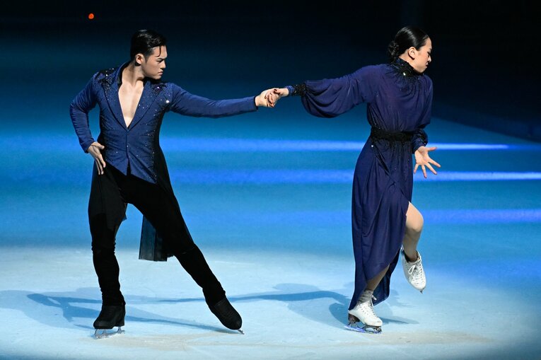 「母への永遠の愛を滑りたいな」浅田真央が明かすアイスショー『Everlasting33』に込めた“愛”「誰も見たことのない景色を届けたい」(58)