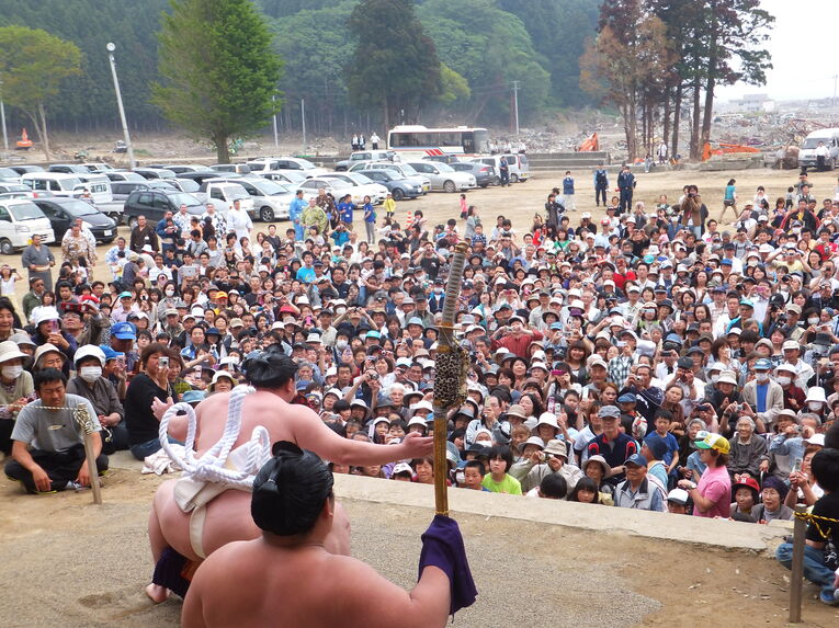 大相撲の“3.11”　被災地を訪れた力士たちの涙と誓い(25)
