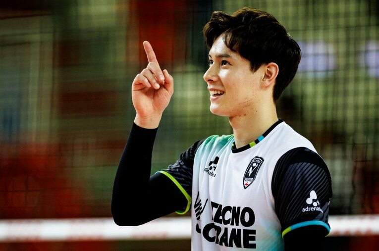 今シーズンは開幕戦からチームに合流した高橋藍。自分のため、日本代表のためにさらなる飛躍を誓った　©Kiichi Matsumoto