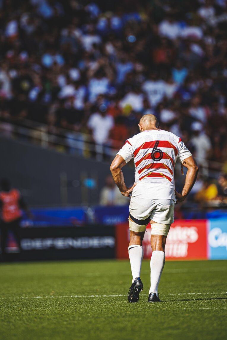 ひとり佇むリーチ　©Kiichi Matsumoto