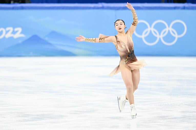 「泣いてる場合じゃない」新女王・坂本花織と中野コーチが守った“フィギュアの品格” 「20年前のスケート」発言のタラソワへ伝えたいこと(59)