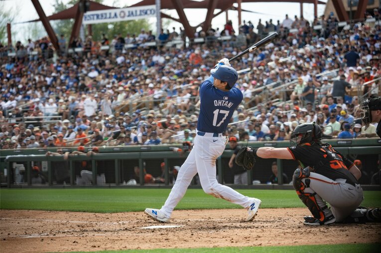 Numberカメラマンのオリジナル撮影「2024ドジャースキャンプ」での大谷（20枚超の23枚目）　©Nanae Suzuki