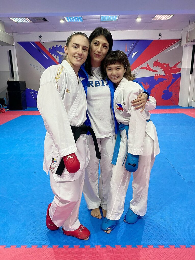 セルビア滞在時（本人提供）