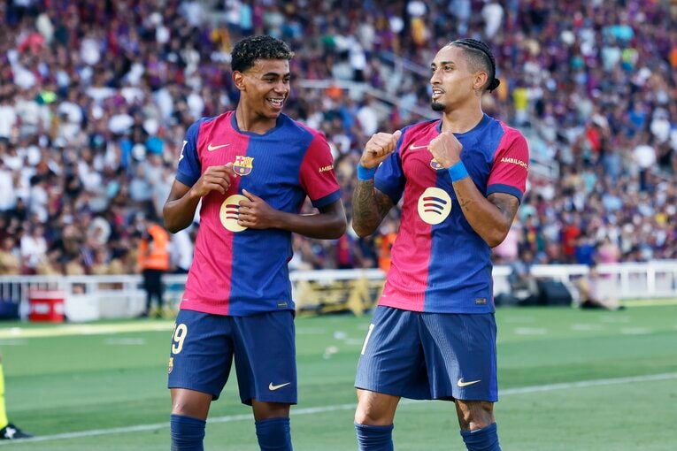 ハットトリックの活躍を見せたラフィーニャ　©Daisuke Nakashima