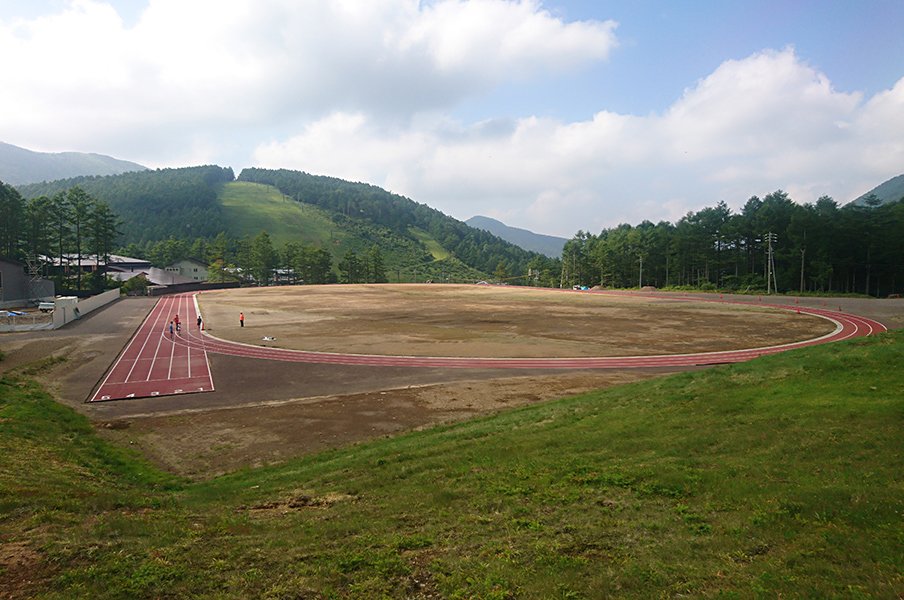 大迫傑、競泳代表が集う“虎の穴”。高地合宿地として躍進する東御市。<Number Web> photograph by Hibiki Beppu