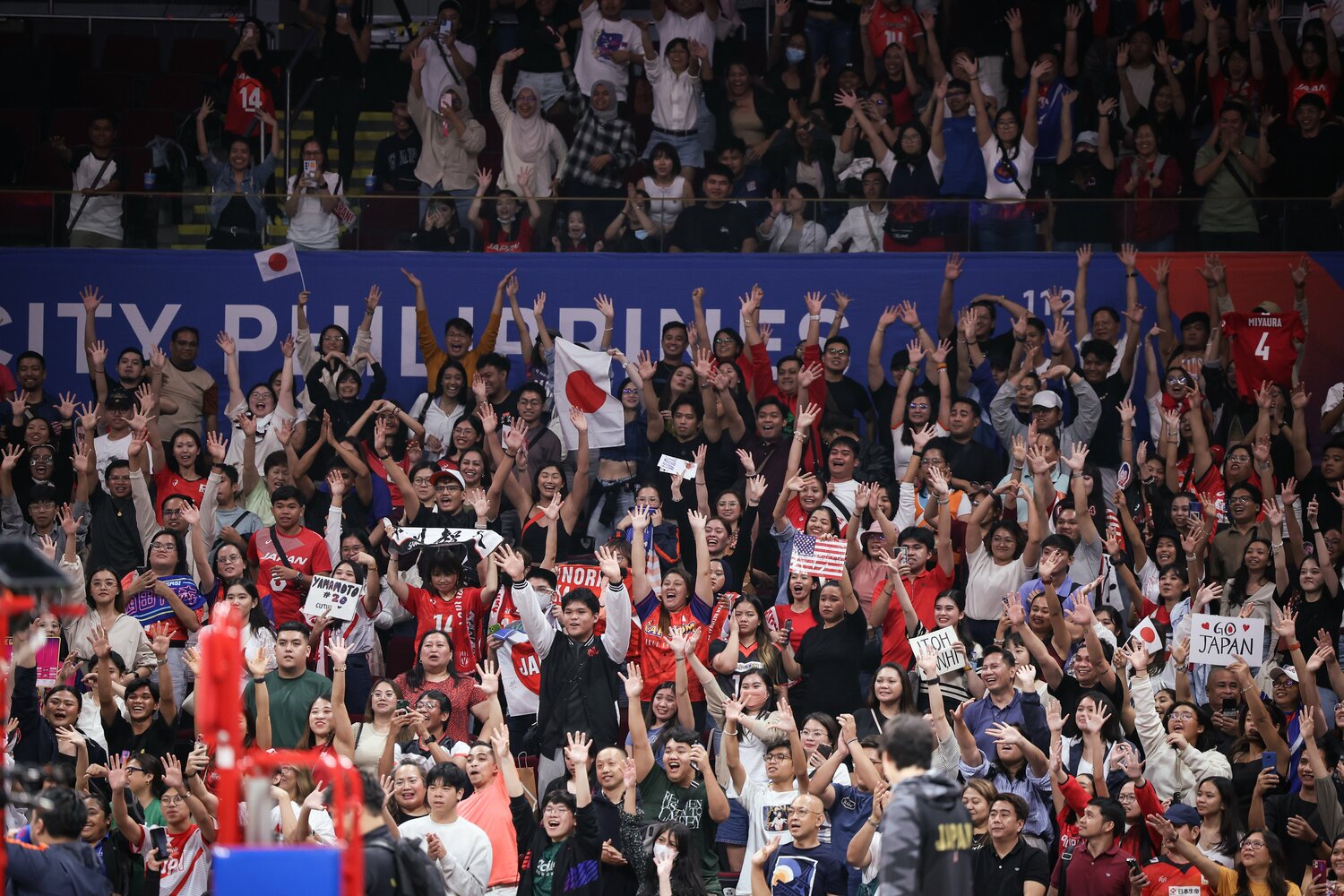 VNL予選ラウンド日本vsアメリカのスタンド ©︎Takahisa Hirano