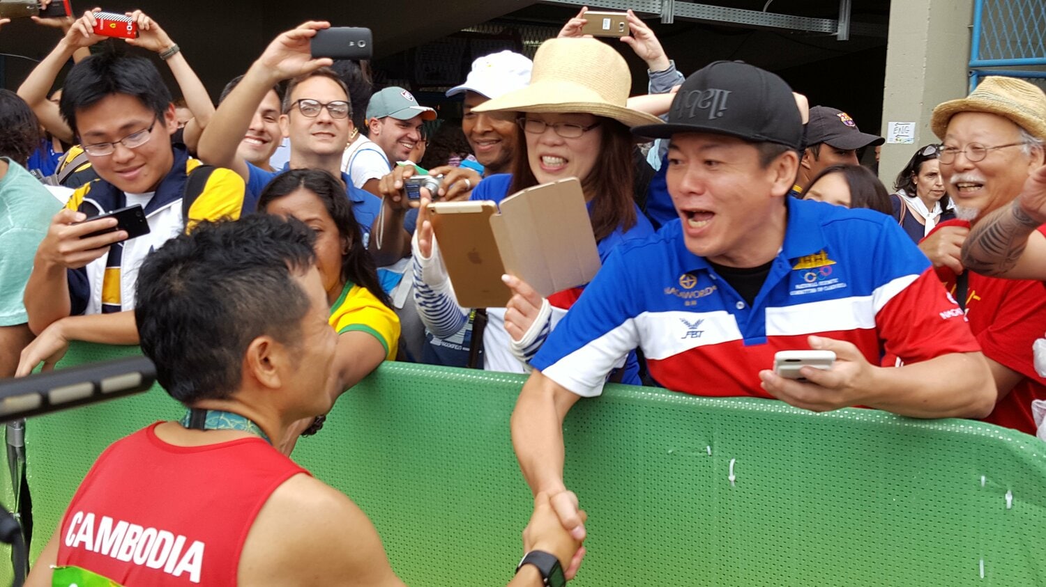 猫がカンボジア代表として出場したリオ五輪では、堀江貴文も応援に駆け付けた　©Masao Kurihara