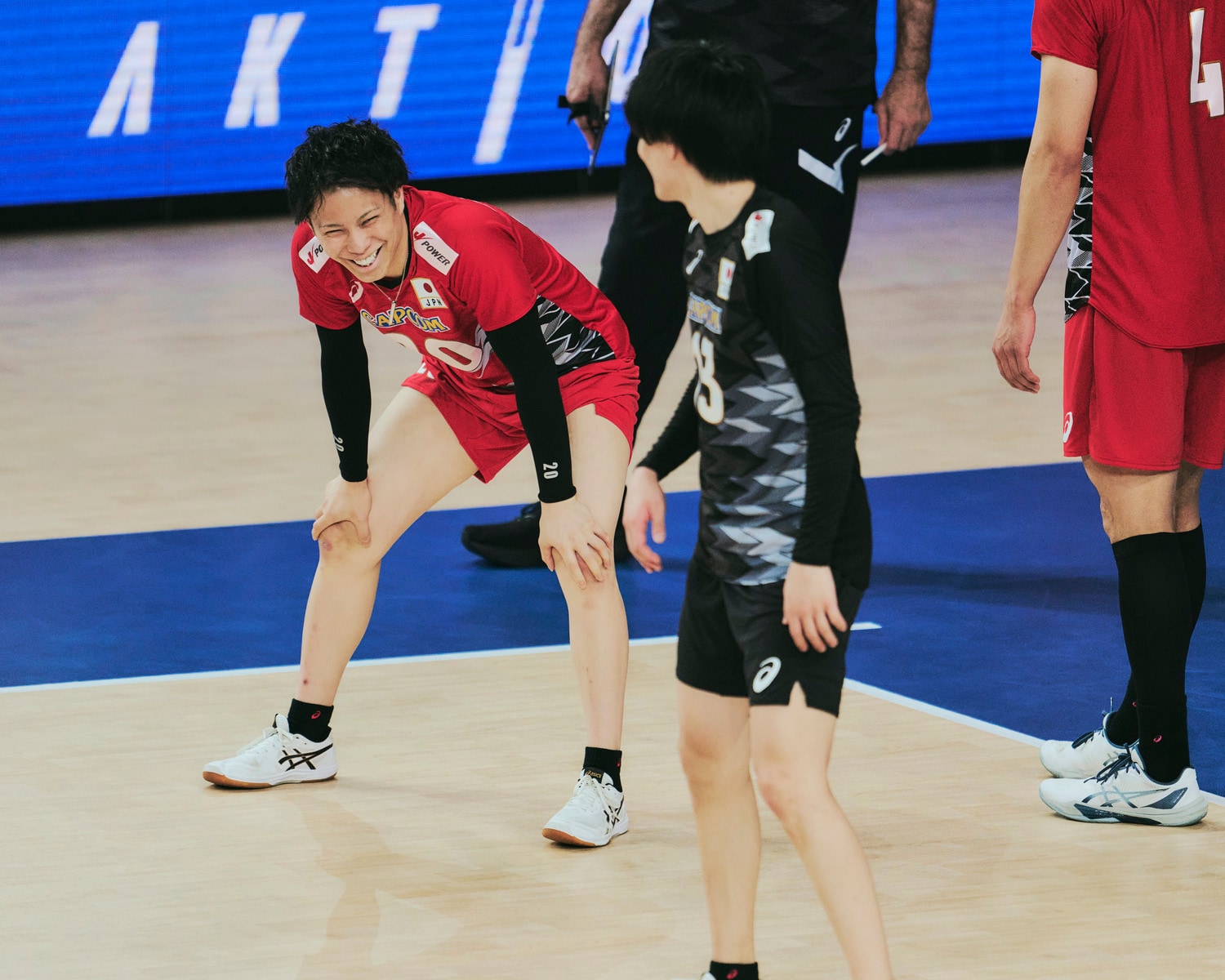 ネーションズリーグ福岡ラウンドでは、2人が同じコートに立つ珍しい一幕も　©︎Yuki Suenaga