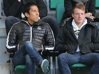 ストイコビッチ中村俊輔中田英寿　切り抜き折り込み両面ポスター　７枚 maxresdefault.jpg