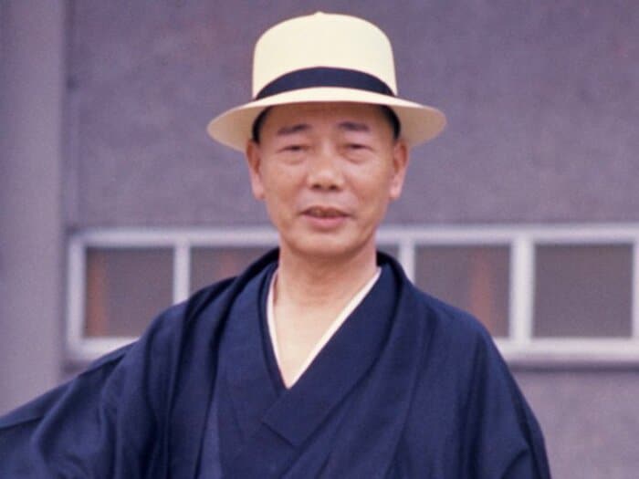 “賭け将棋の鬼”からプロに…「命と引き換えなら安いもんじゃ」“元奨励会の筆者”とベテラン棋士が知る元真剣師・花村元司の意外な素顔＜Number Web＞ photograph by Masaru Tsurumaki