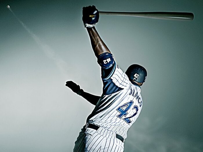 ＜ボールなんて関係ない＞ トニ・ブランコ 「55本を超えてゆけ」＜Number Web＞ photograph by Yoshiyuki Hata