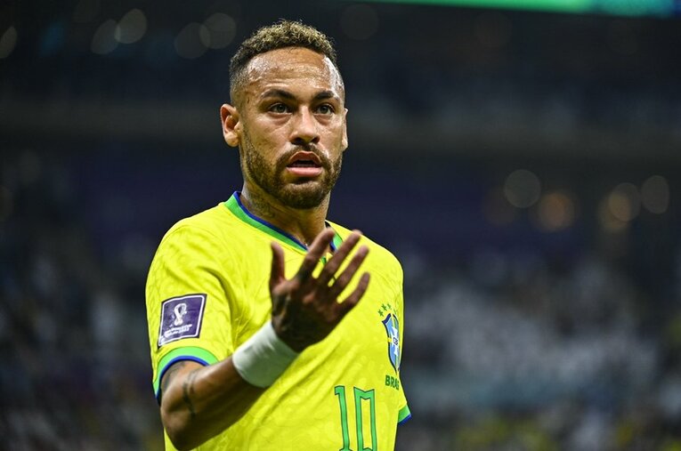 サウジアラビアへと渡ったネイマール。エースの決断はフットボール王国ブラジルでは快く思われていないようだ　©Takuya Sugiyama/JMPA