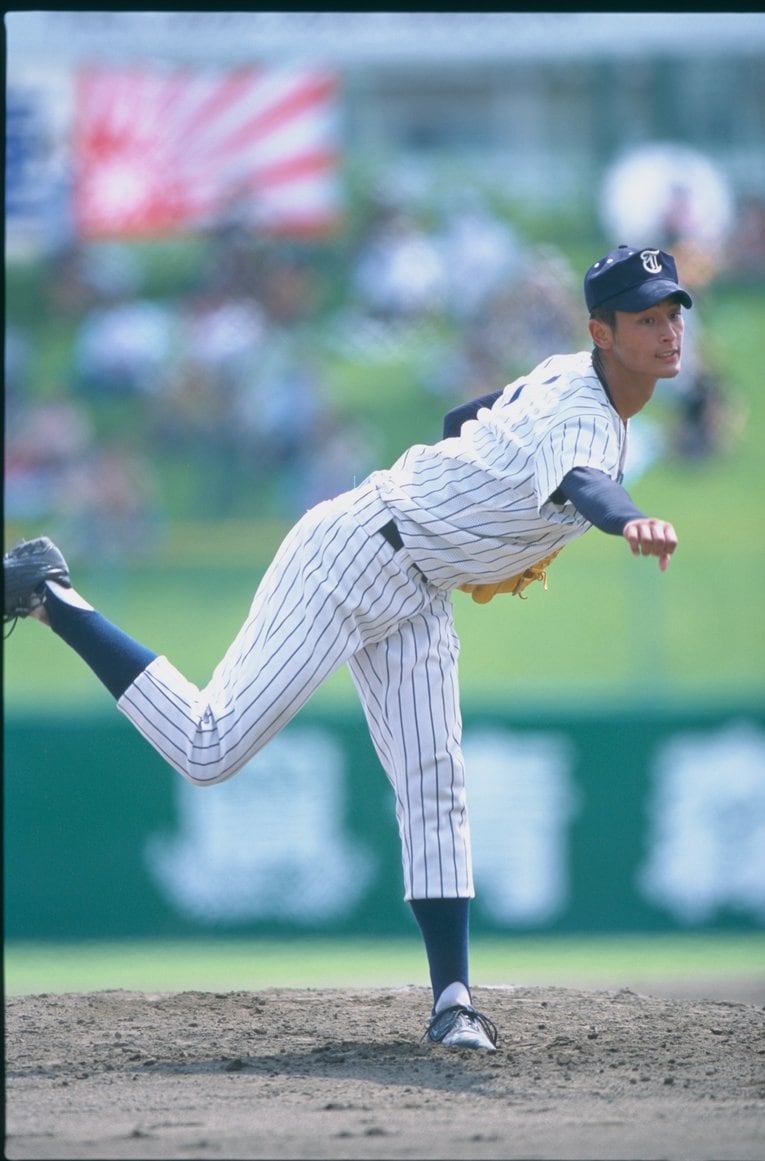 高校時代、スラリとした長駆で注目を集めた　©Hideki Sugiyama