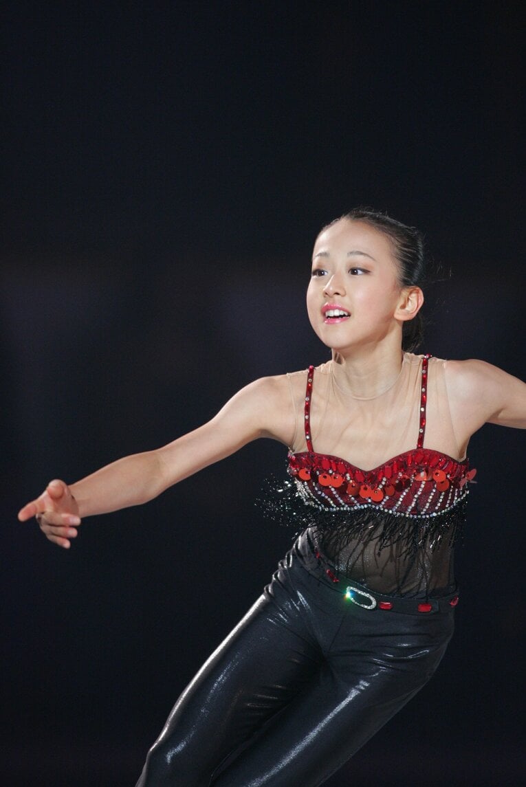 13歳の浅田真央（2004年6月撮影）　©AFLO