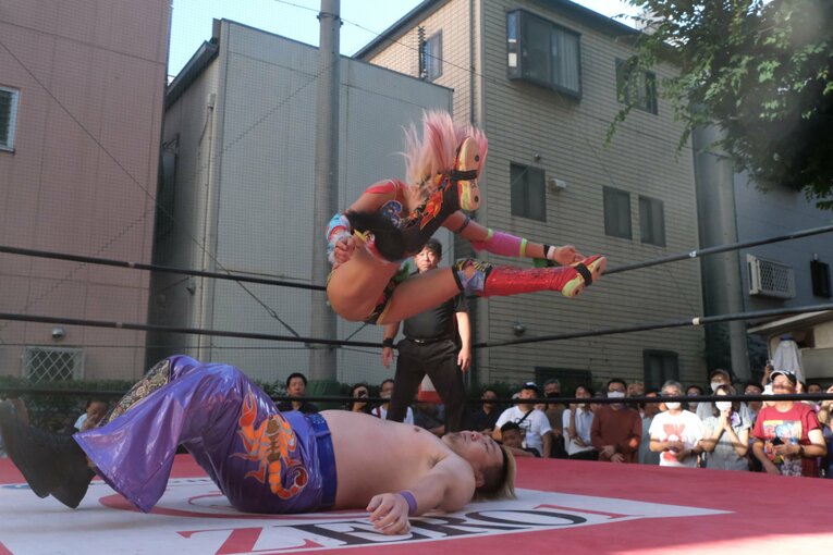 「キャリア5年目でそんな偉そうなの？」それでもウナギ・サヤカがレジェンドから認められる理由…“400万円超”自主興行の参加選手もスゴい(30)