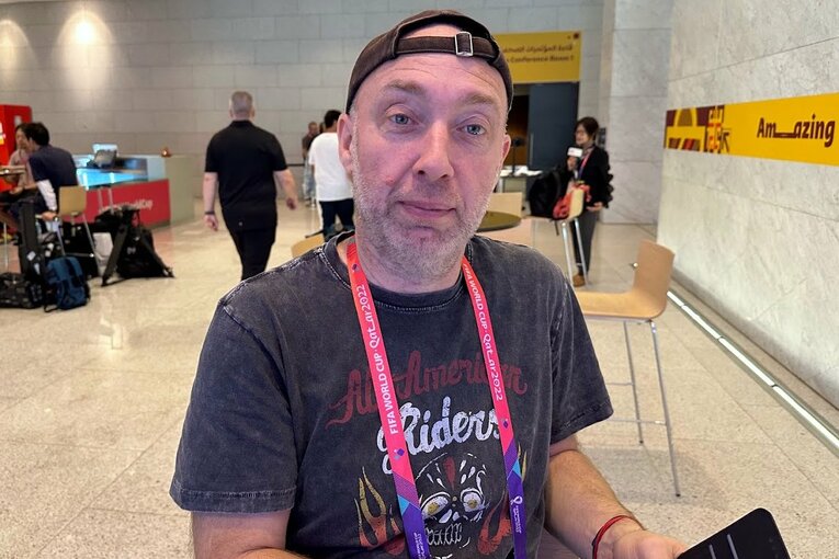 レキップ紙のフランク・ルドルズ記者。日本代表をしっかり見るのは今回が初めてだった　©Shuichi Tamura