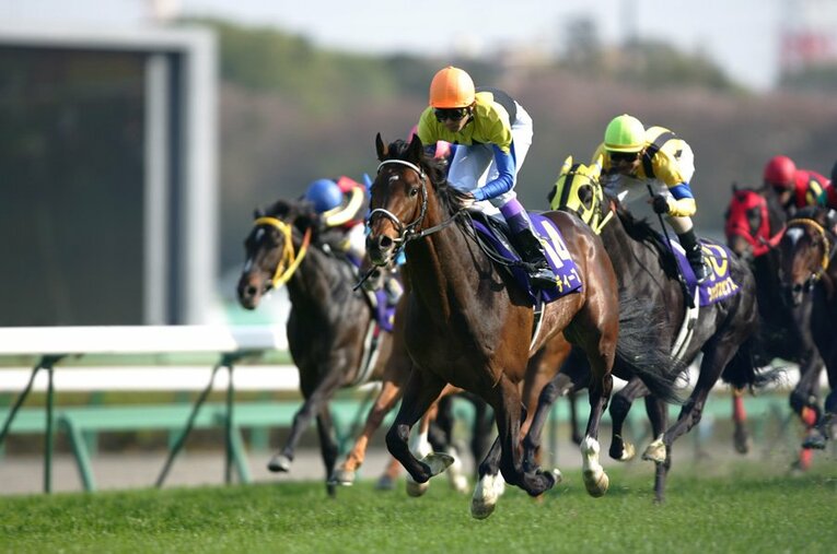 2005年皐月賞のディープインパクト ／ photograph by Koji Asakura