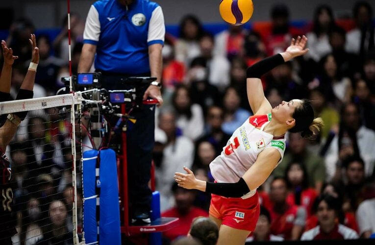 島村春世（VNLタイ戦）　©︎Volleyball World