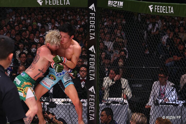 『RIZIN LANDMARK 5』斎藤裕vs平本蓮　©RIZIN FF