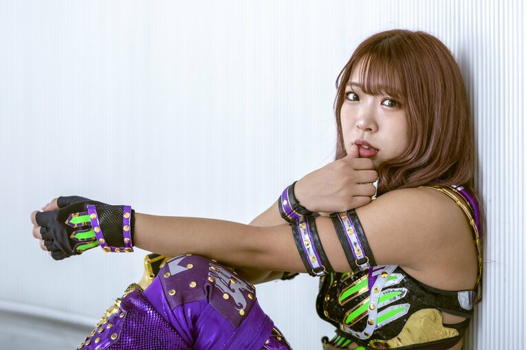 9歳でプロテスト合格…スターダム・AZMが“大人のチャンピオン”になるまで「“子供だから”が嫌だった」《20歳特別グラビア》(2)