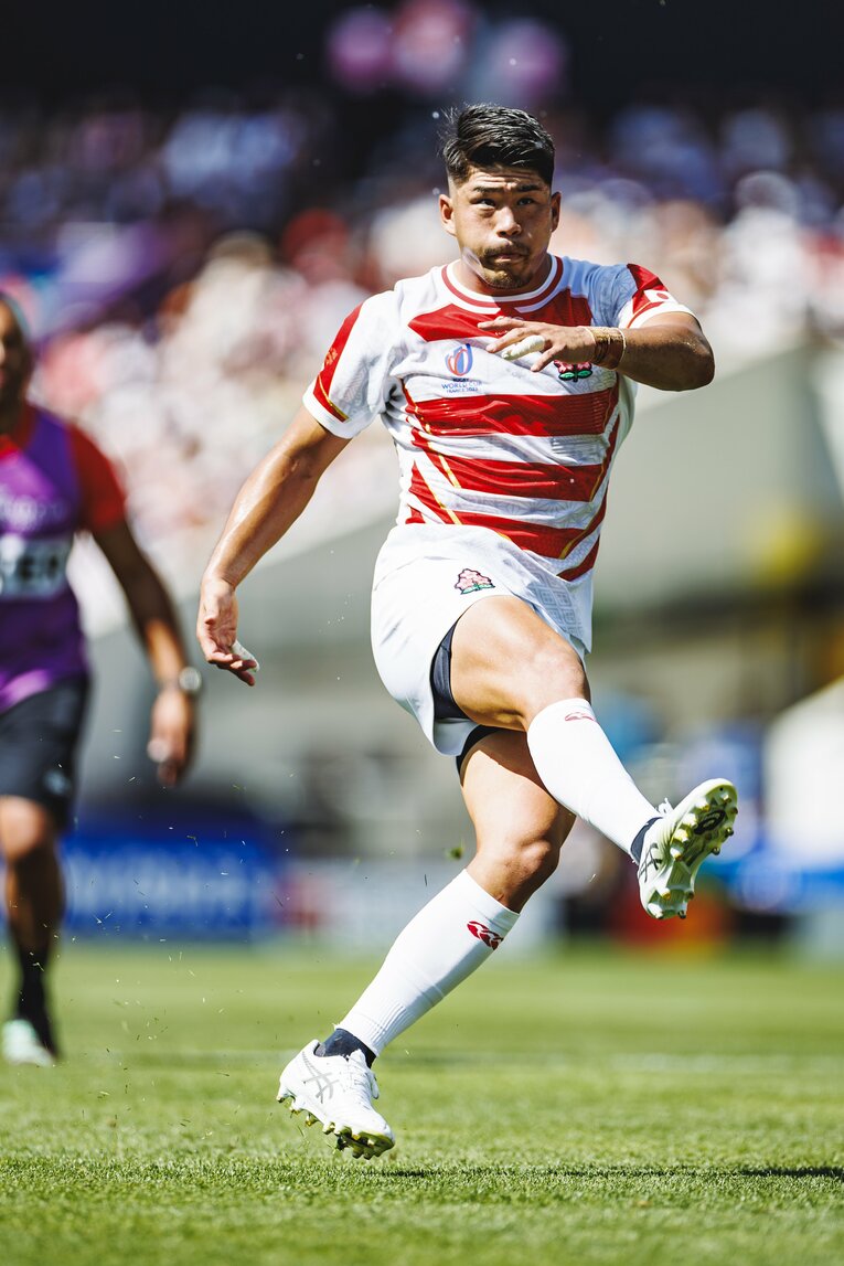 6本すべてのキックを決めた松田力也　©Kiichi Matsumoto