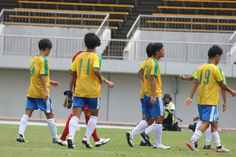 インターハイ決勝・帝京vs前橋育英　©︎Takahito Ando