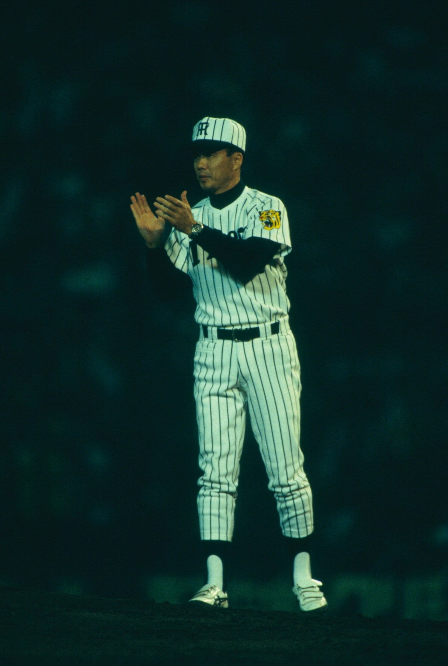 1992年シーズン、阪神監督だった中村勝広は「こうなれば田村と心中よ」と田村勤を絶賛していた ©Kazuaki Nishiyama