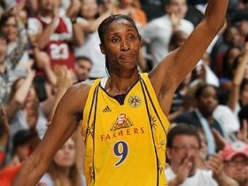 WNBAを支えたスター、リサ・レスリーの功績とは。～米国女子バスケのスター引退～＜Number Web＞ photograph by NBAE/Getty Images