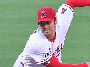 大谷翔平の負傷禍を“取材歴10年”番記者が検証…日本ハム時代から「中指をつった」記録はなかったが「例えばもう一回ケガをして」の真意＜Number Web＞ photograph by JIJI PRESS