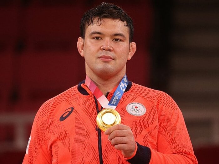 あだ名は白豚、髭愛好家…“井上康生以来の金メダリスト”25歳ウルフ・アロンが「負けない柔道家」になるまで＜Number Web＞ photograph by Getty Images