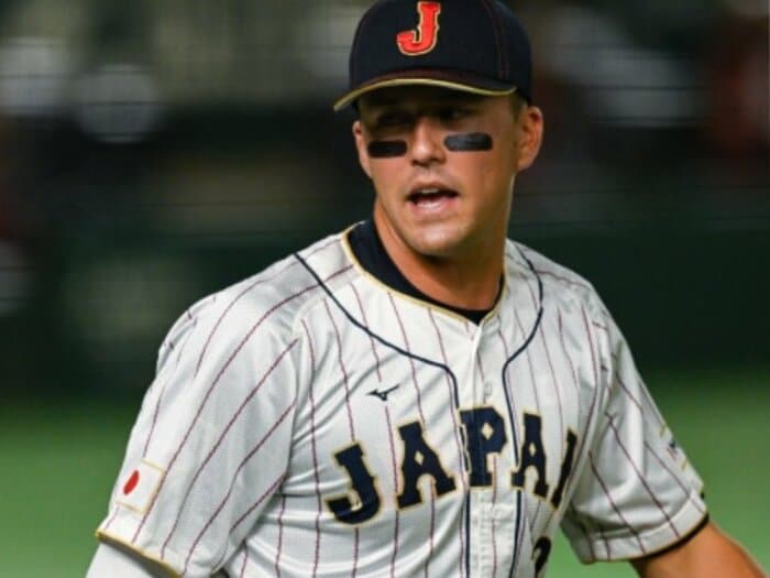 ヌートバー母「WBCはラーズの甲子園」土まみれで全力疾走、球場が揺れたダイビング…大活躍のウラに母の直言「日本のしきたりになれなきゃ駄目よ」<Number Web> photograph by Nanae Suzuki