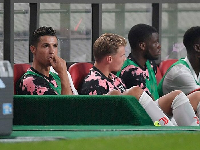 逆指名マッチのC・ロナウド欠場騒動。怒る国民との狭間に揺れるKリーグ。＜Number Web＞ photograph by Getty Images