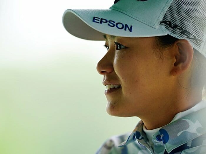 横峯さくら独占インタビュー　妊娠発表も「引退はない」“ママ計画”と勝利への欲望＜Number Web＞ photograph by Ken Ishii/Getty Images