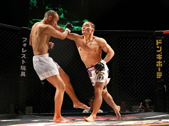 UFCへの一極集中が進む格闘技界。日本人選手も世界標準への対応急ぐ。＜Number Web＞ photograph by Susumu Nagao