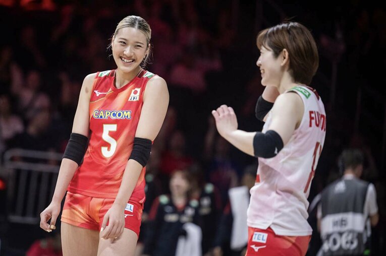 佐藤淑乃（VNLフランス戦）©︎Volleyball World