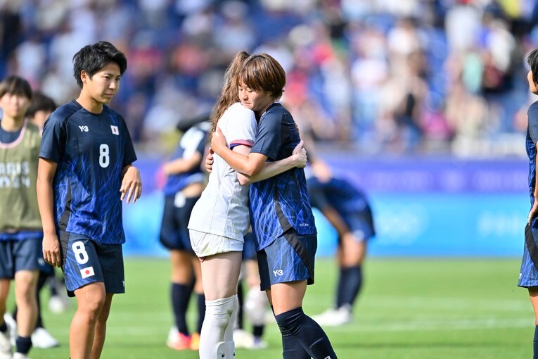 パリ五輪アメリカ戦「なでしこたちの涙」（全10枚中の2枚目）　©Takuya Nakachi/JMPA