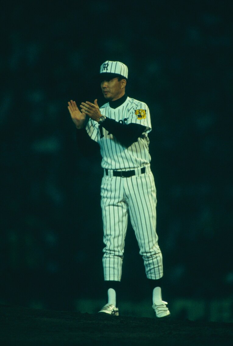 1992年シーズン、阪神監督だった中村勝広は「こうなれば田村と心中よ」と田村勤を絶賛していた ©Kazuaki Nishiyama