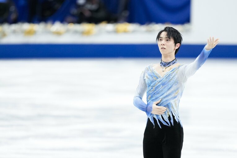 2021-2022シーズンのショートプログラム『序奏とロンド・カプリチオーソ』　©Asami Enomoto