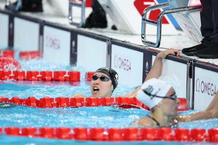 パリ五輪、100m平泳ぎ予選の鈴木　©Ryosuke Menju/JMPA