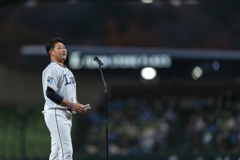 2021年12月の引退セレモニー　©Takuya Sugiyama