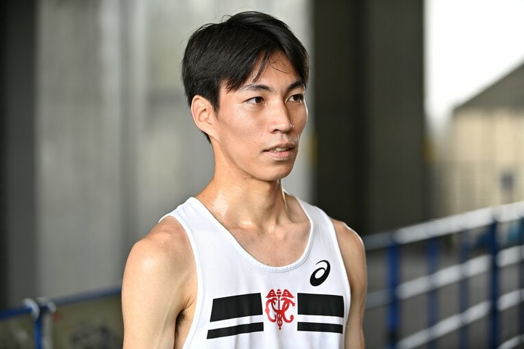 関東インカレ2部5000mで国立大勢唯一の出場となった一橋大4年の有川紘樹　©Takashi Shimizu