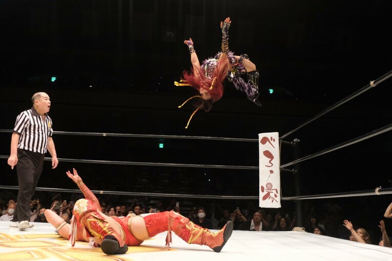 「日本スタイルも出し切った」イヨ・スカイが“WWEでは使えない大技”を…林下詩美が女子プロレス新団体で叶えた夢「今日は紫雷イオが見れた」(75)