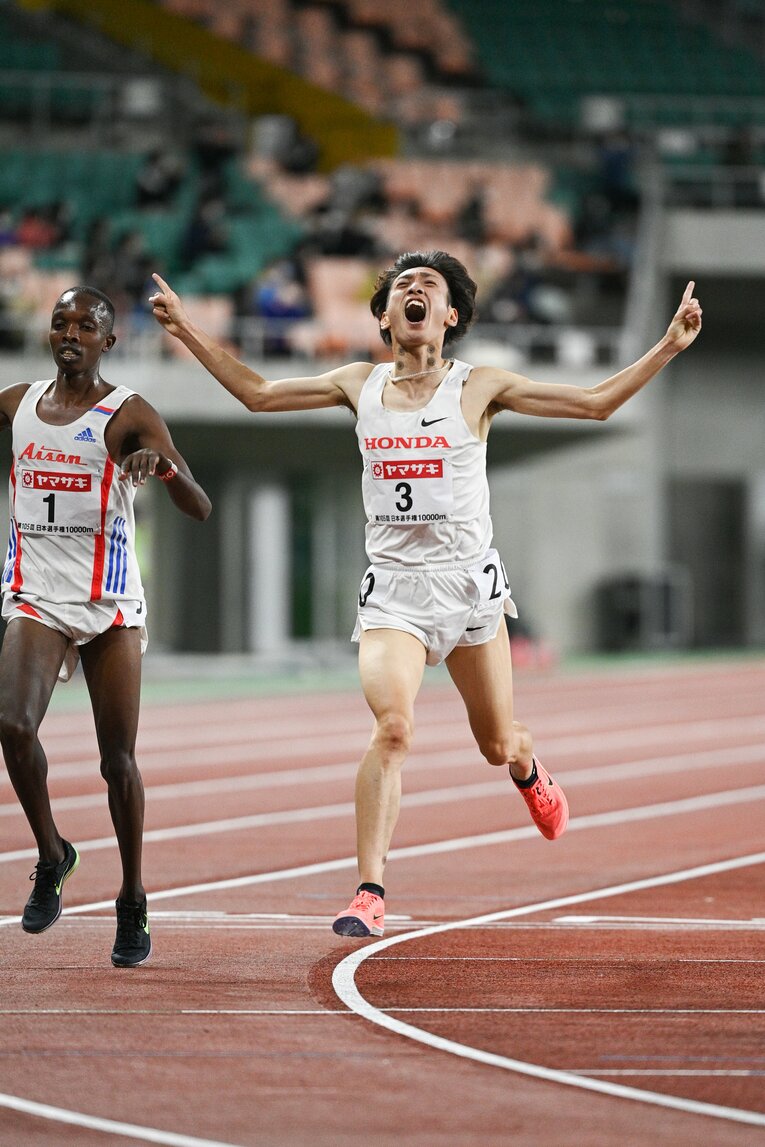 東京国際大OBの伊藤達彦は10000mで五輪出場を決めている　©Asami Enomoto