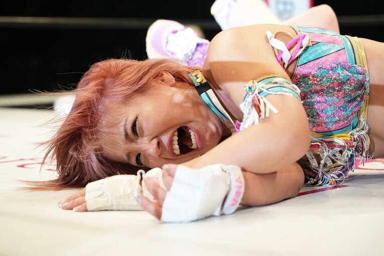 敗れた白川未奈は号泣した