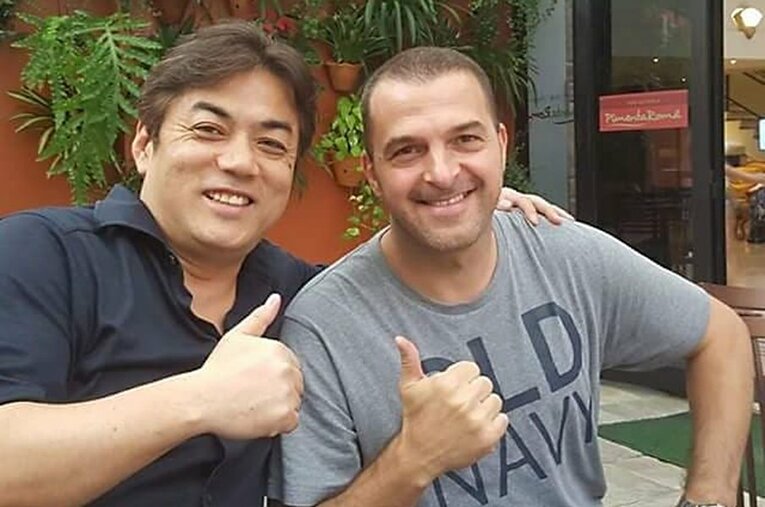 橋本幸一氏（左）※本人提供