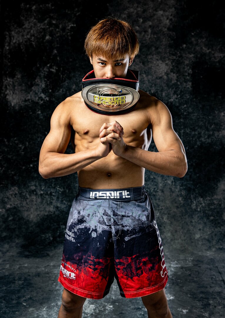 平良達郎のスタジオ写真　©SUSTAIN Susumu Nagao