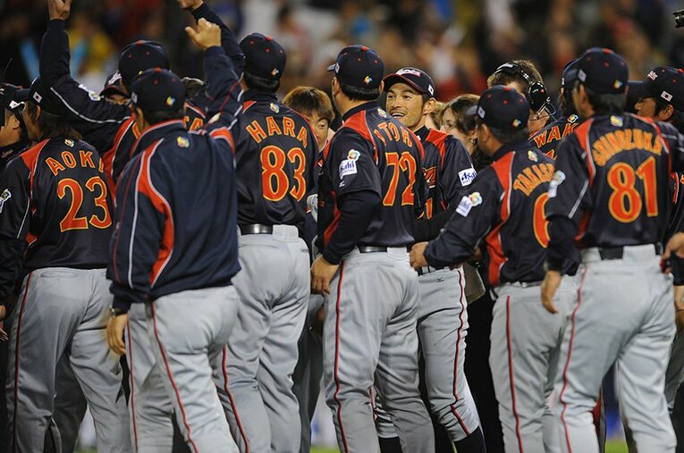 優勝を喜ぶ侍ジャパンの戦士たち ／ photograph by Naoya Sanuki