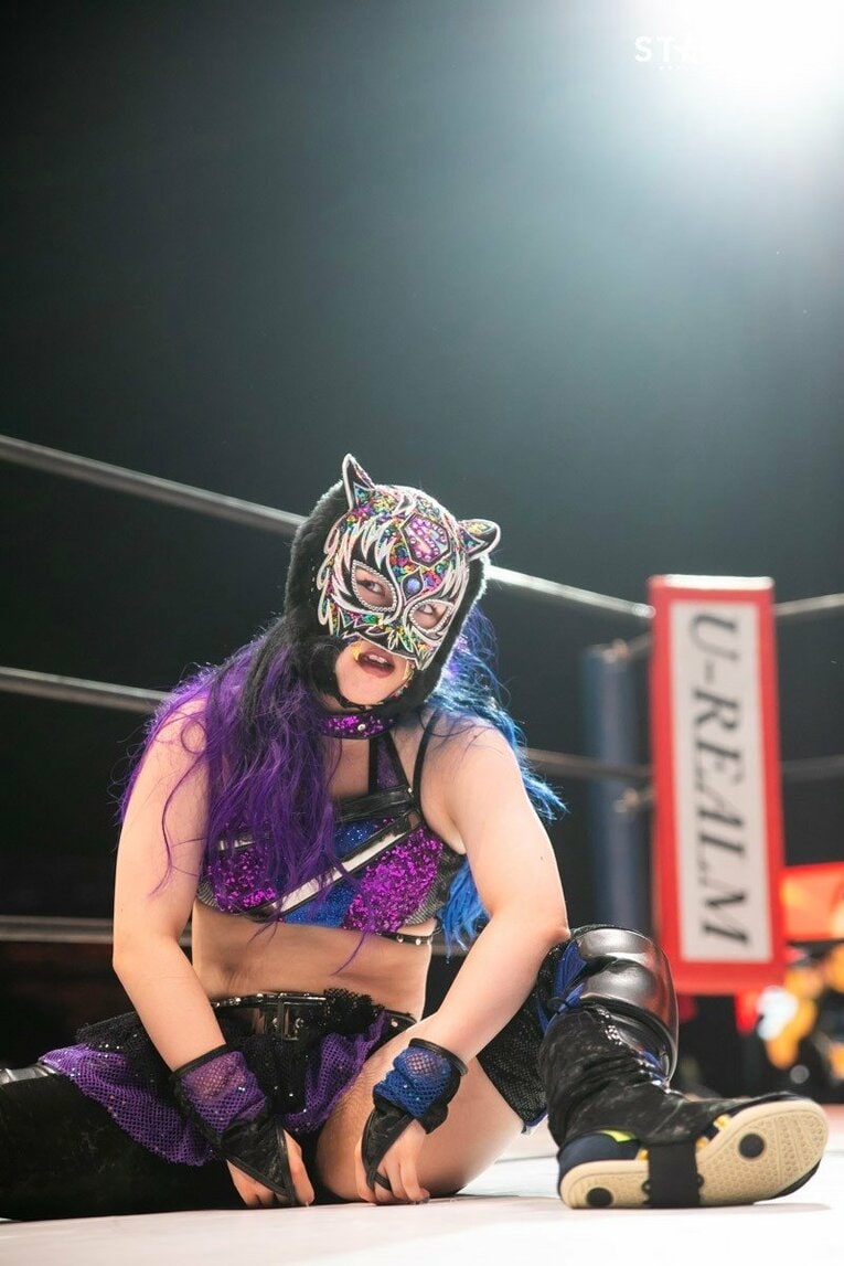 vs.ジュリア　©STARDOM