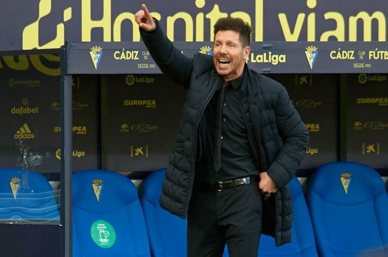 前半戦は年間勝点100ペースという圧倒的な強さを誇った一方、ここに来て2強に差を詰められているアトレティコ。7年ぶりのリーガ制覇に向けて、まずは精神的な強さを取り戻したい ／ photograph by Getty Images